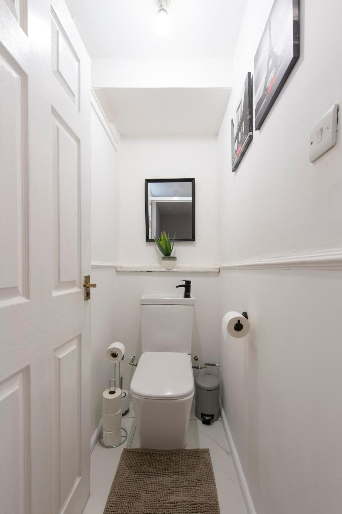 Lovely 2-Bed 20 Mins To Central Londres Extérieur photo