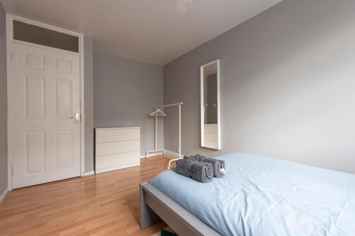 Lovely 2-Bed 20 Mins To Central Londres Extérieur photo